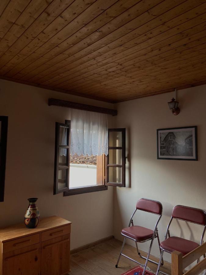 Teo'S Guest House Berat Extérieur photo